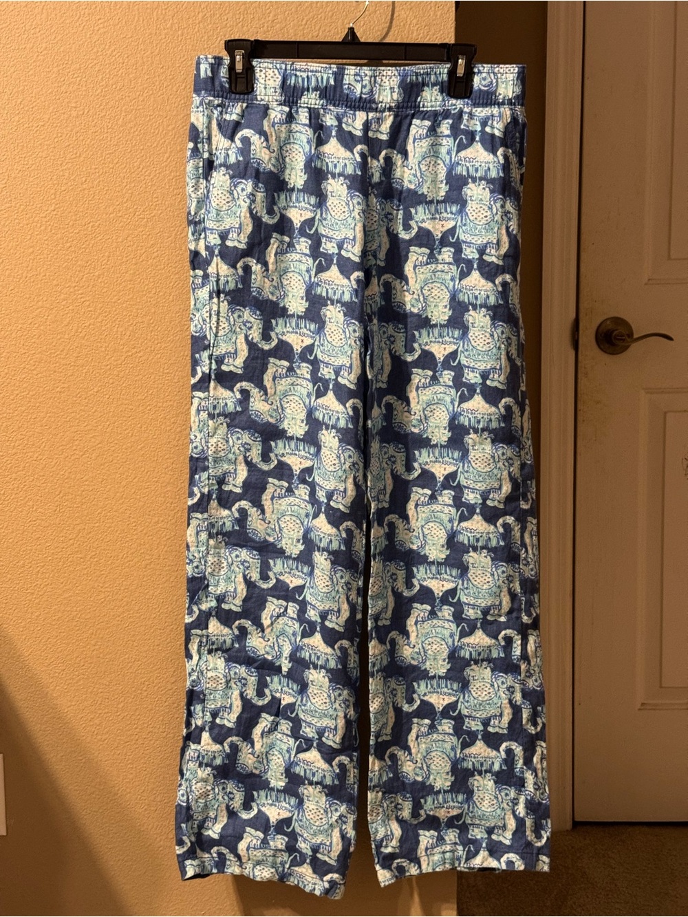 Lilly Pulitzer Blue and Aqua Patterned Lounge Pants